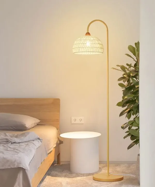 Lampe Sur Pied Rotin